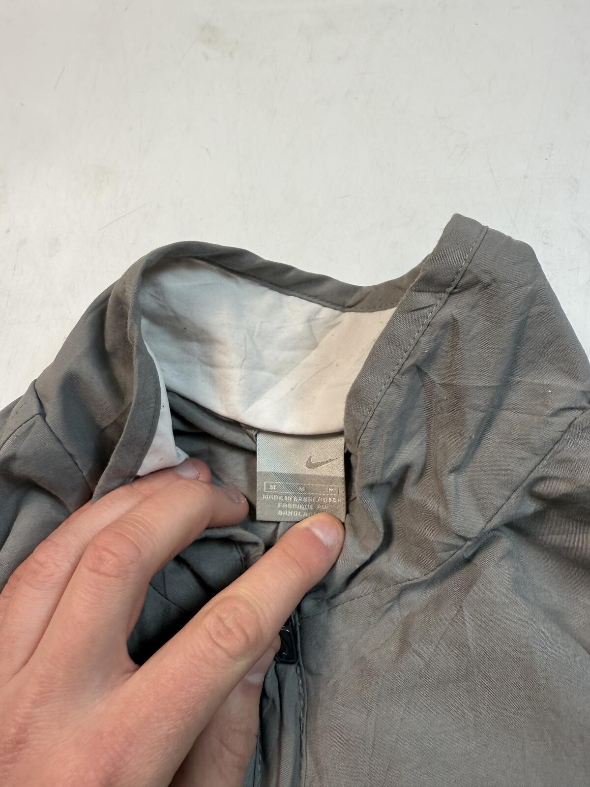 Vintage Y2K Nike track jacket (M)