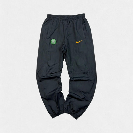 Celtic 2010/11 Nike football baggy track pants (S)
