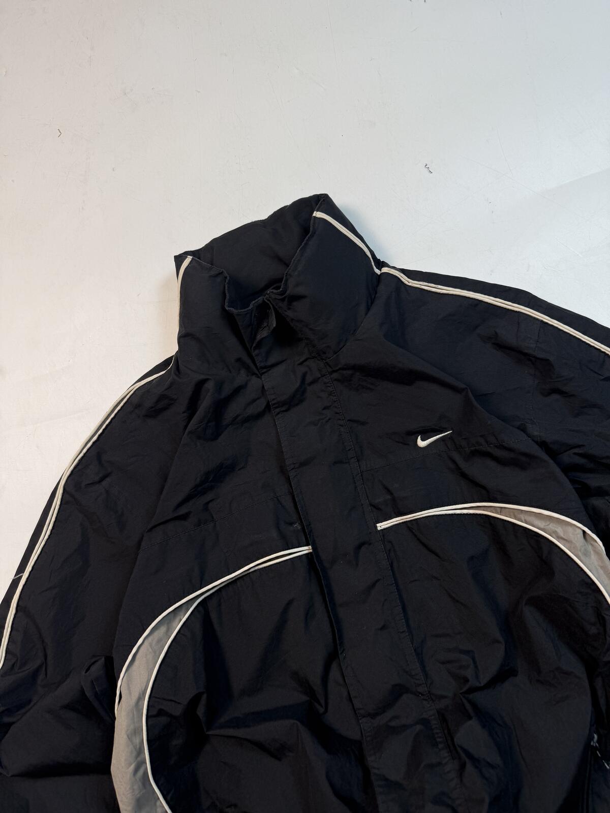 Vintage 90s Nike waterproof rain jacket (M)