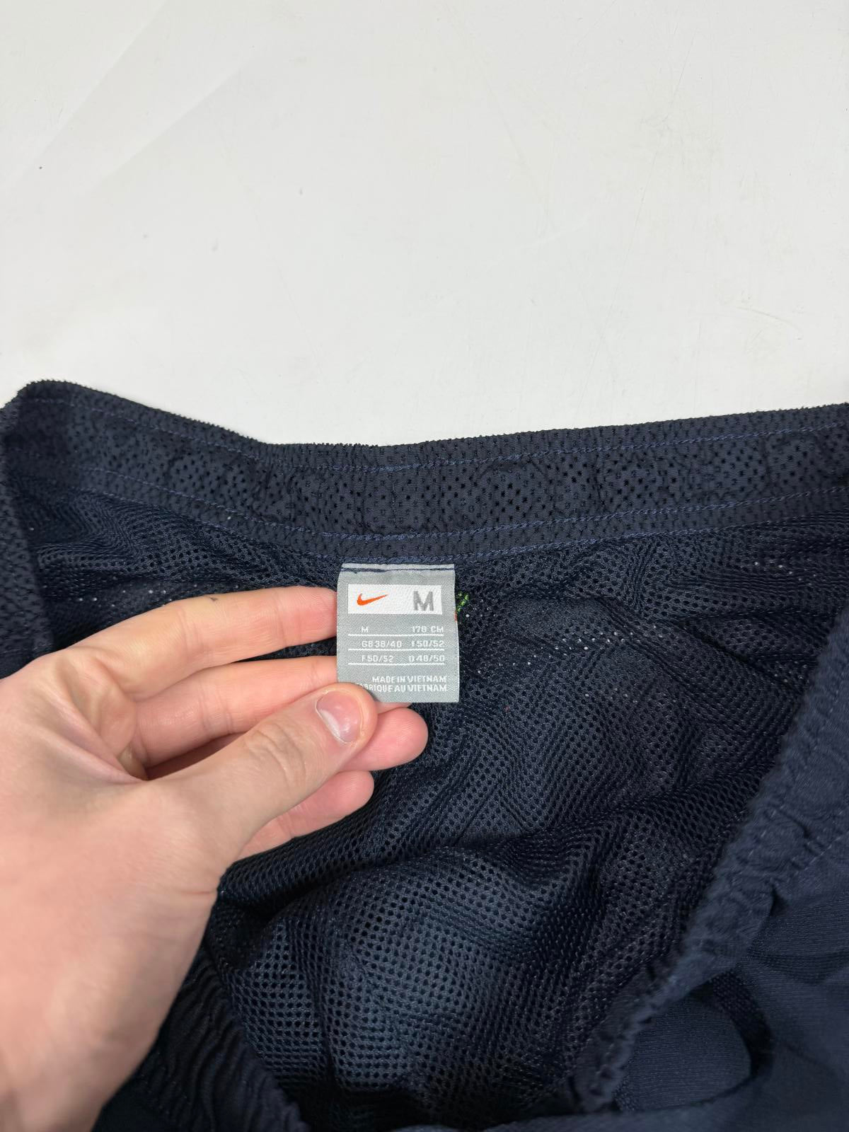 Vintage Barcelona 2007/08 Nike baggy track pants (M)