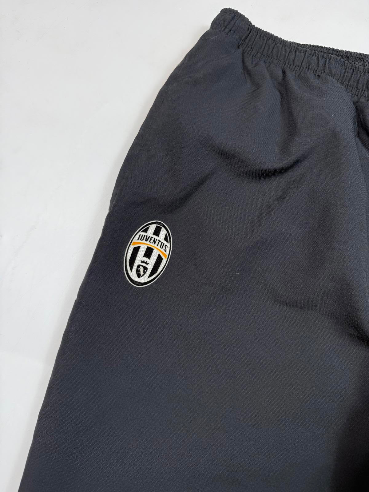 Vintage Juventus 2007/08 Nike baggy track pants (XL)
