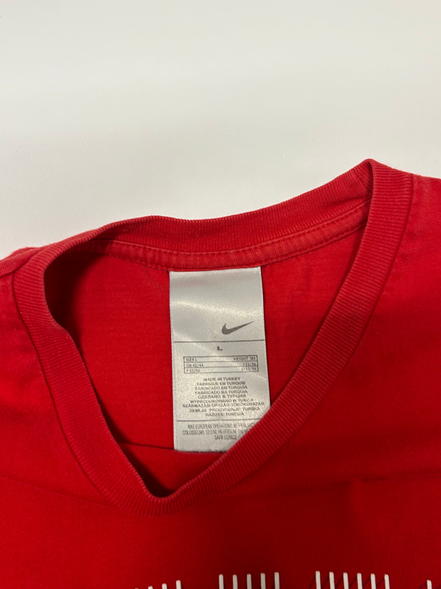 Vintage Nike spell out tee (L)