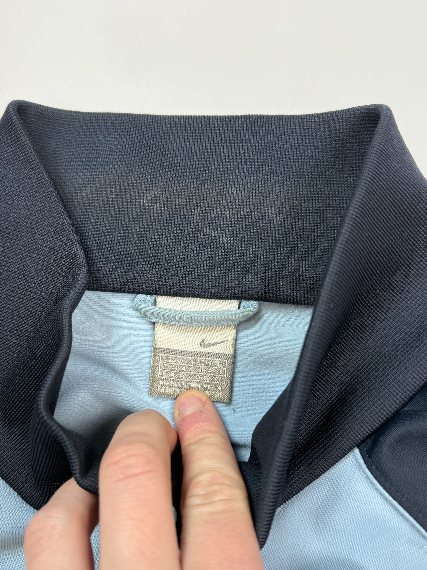 Vintage Nike mini swoosh track jacket (L)
