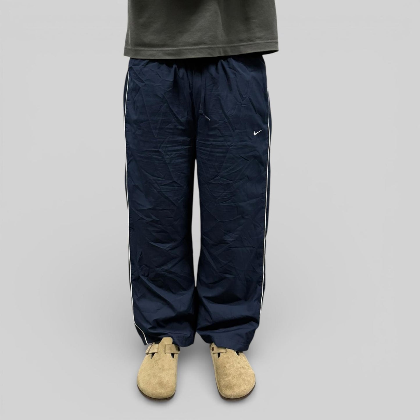 Vintage Nike baggy track pants (XL)