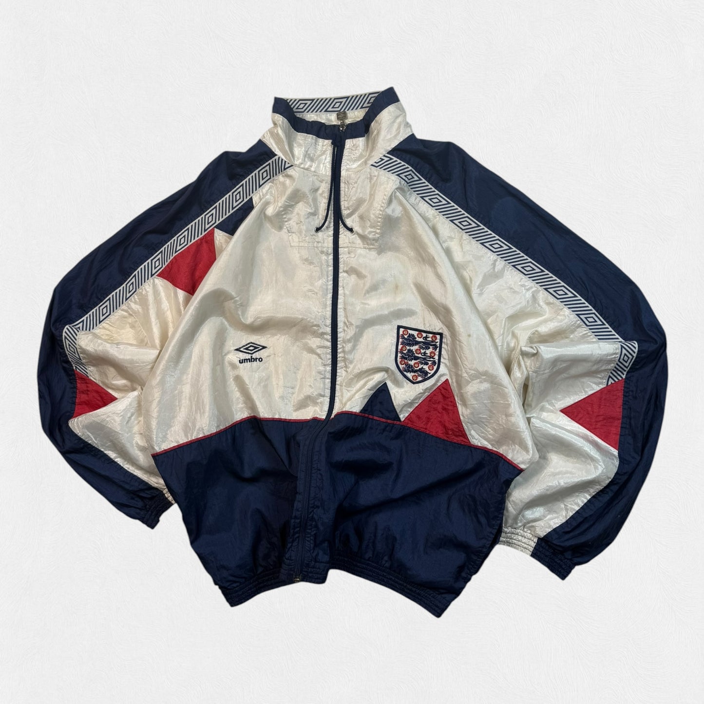 Vintage England 1990-92 Umbro football track jacket (L)
