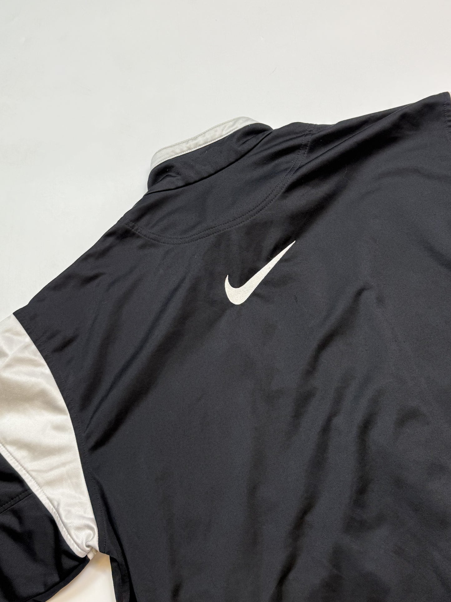 Vintage 90s Nike mini swoosh track jacket (L)