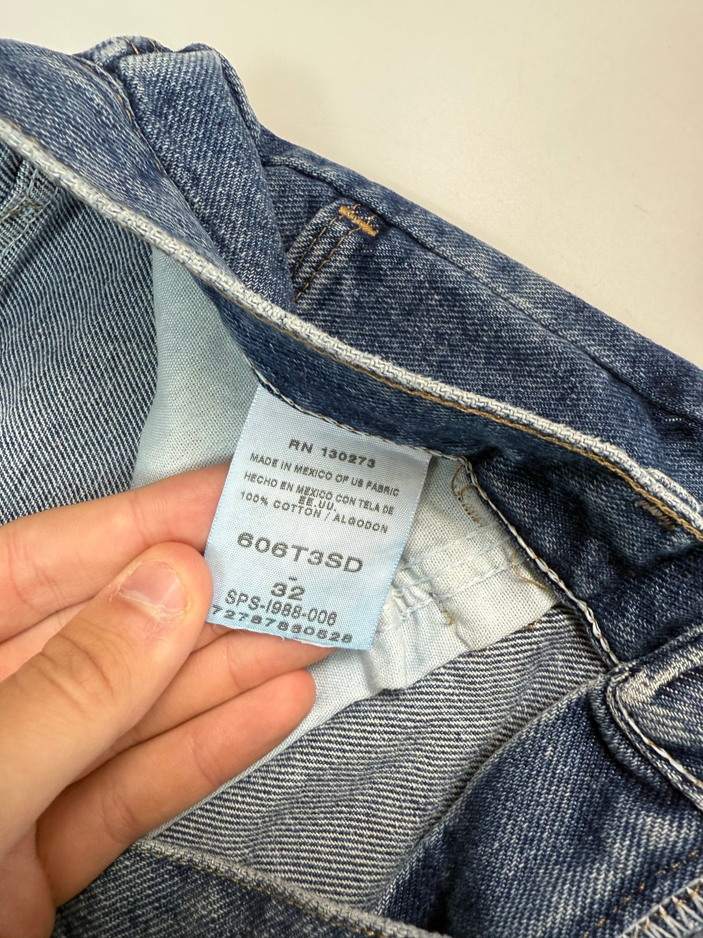 Vintage Wrangler hero baggy jorts (W32)