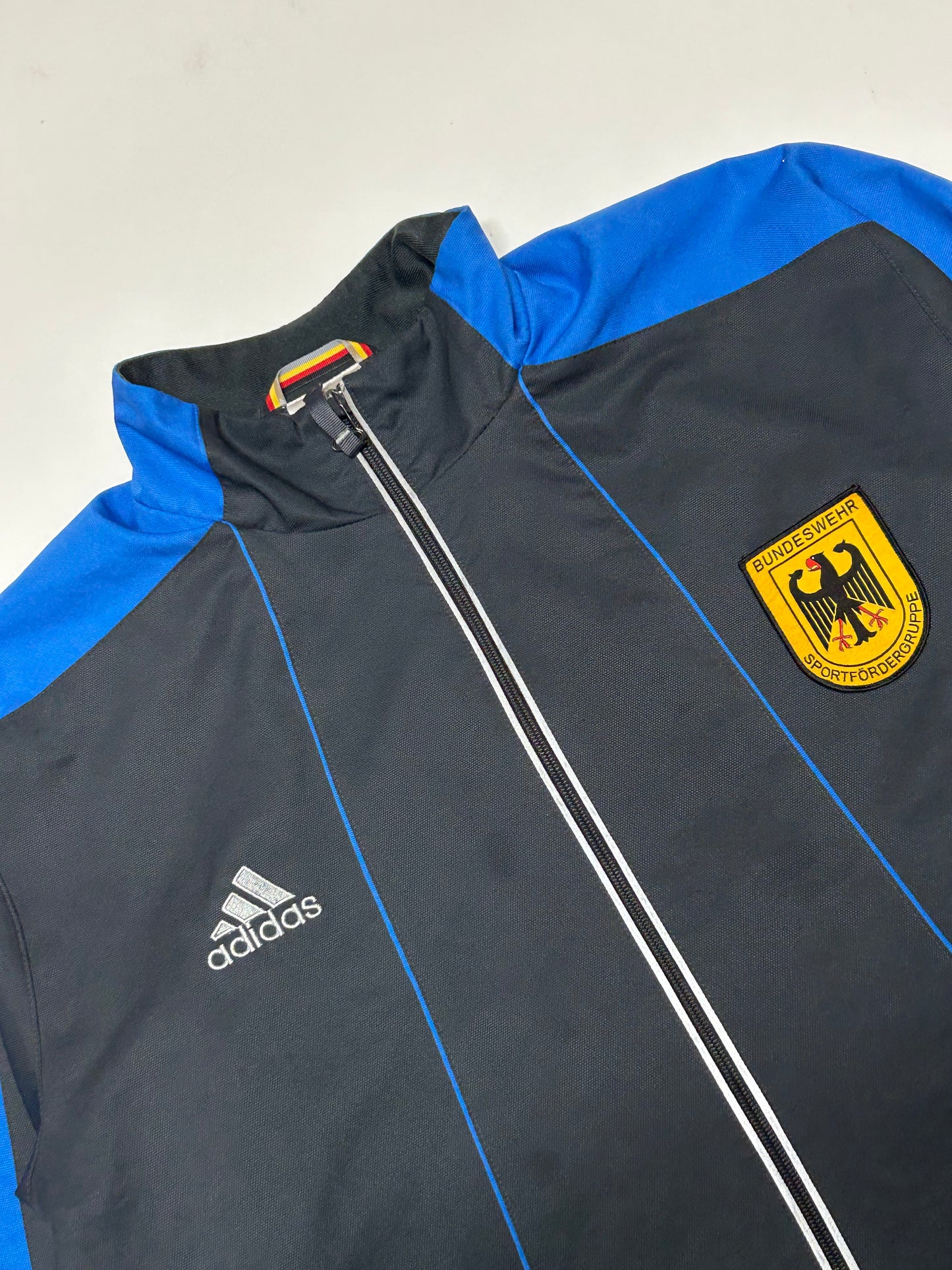 Vintage Germany 2009 Adidas Bundeswehr track jacket (M)