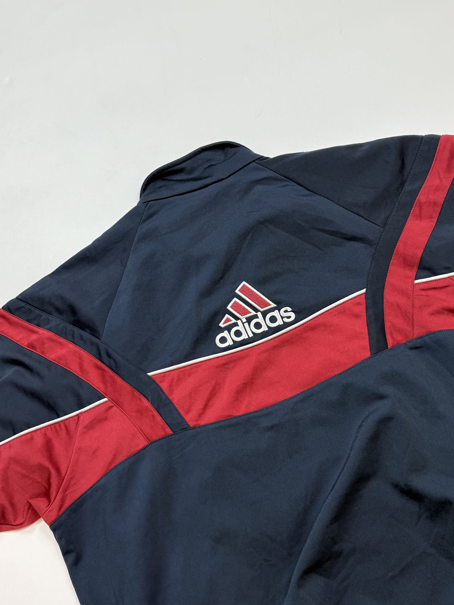 Vintage Adidas small logo track jacket (L)