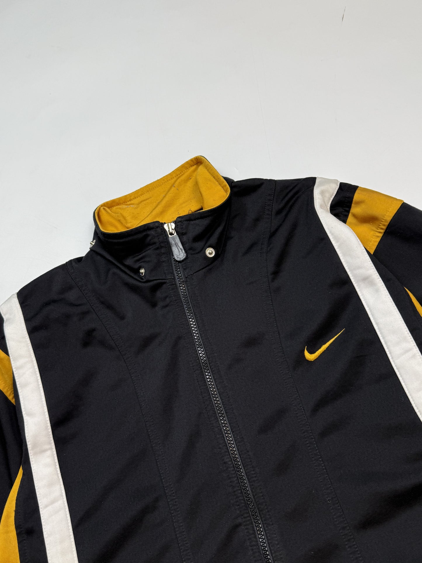 Vintage 90s Nike mini swoosh track jacket (M)