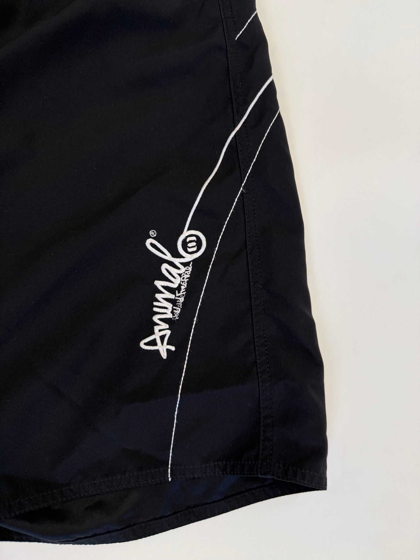 Vintage Animal baggy shorts (L)