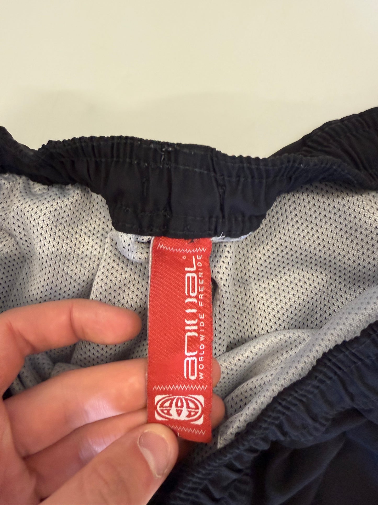 Vintage Animal baggy shorts (L)