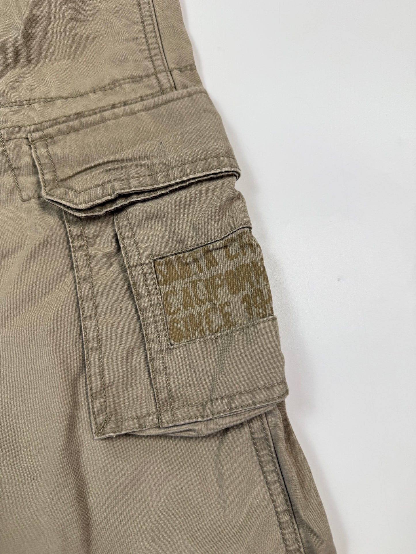 Vintage O'neill baggy cargo shorts (W36)