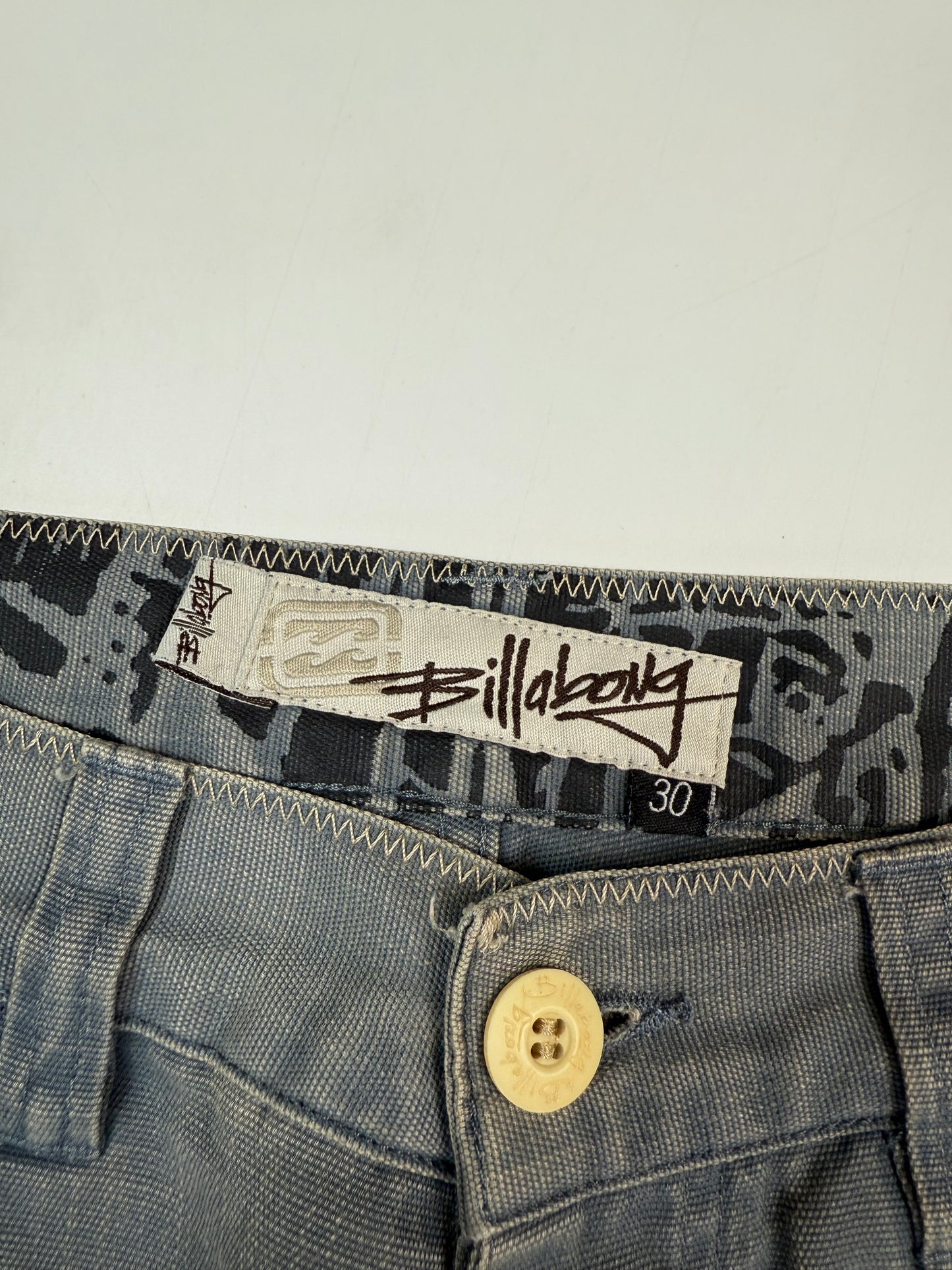 Vintage Billabong baggy jorts (W30)