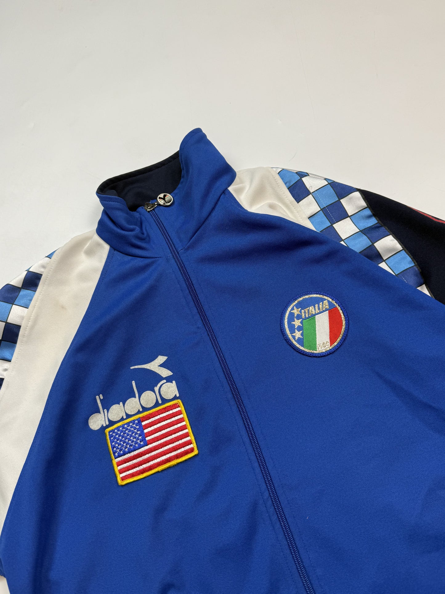 Vintage Italy 1990-92 Diadora football track jacket (L)