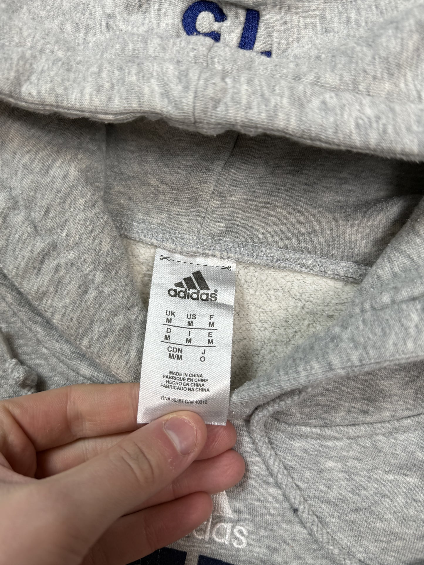 Vintage Adidas Cheetahs basketball centre logo hoodie (M)