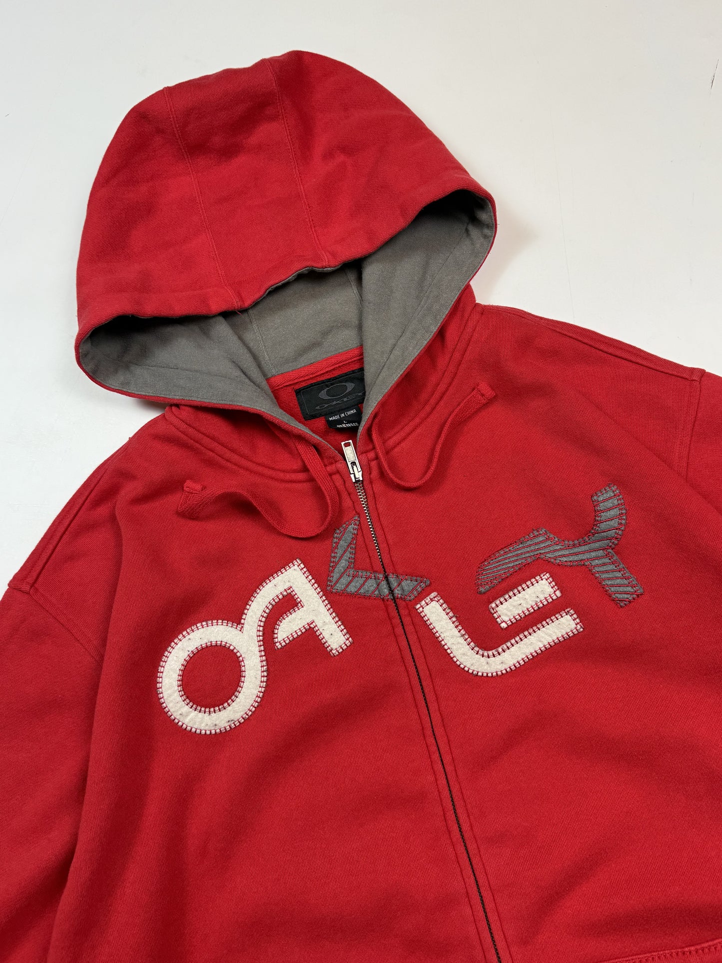 Vintage Oakley spell out zip up hoodie (L)