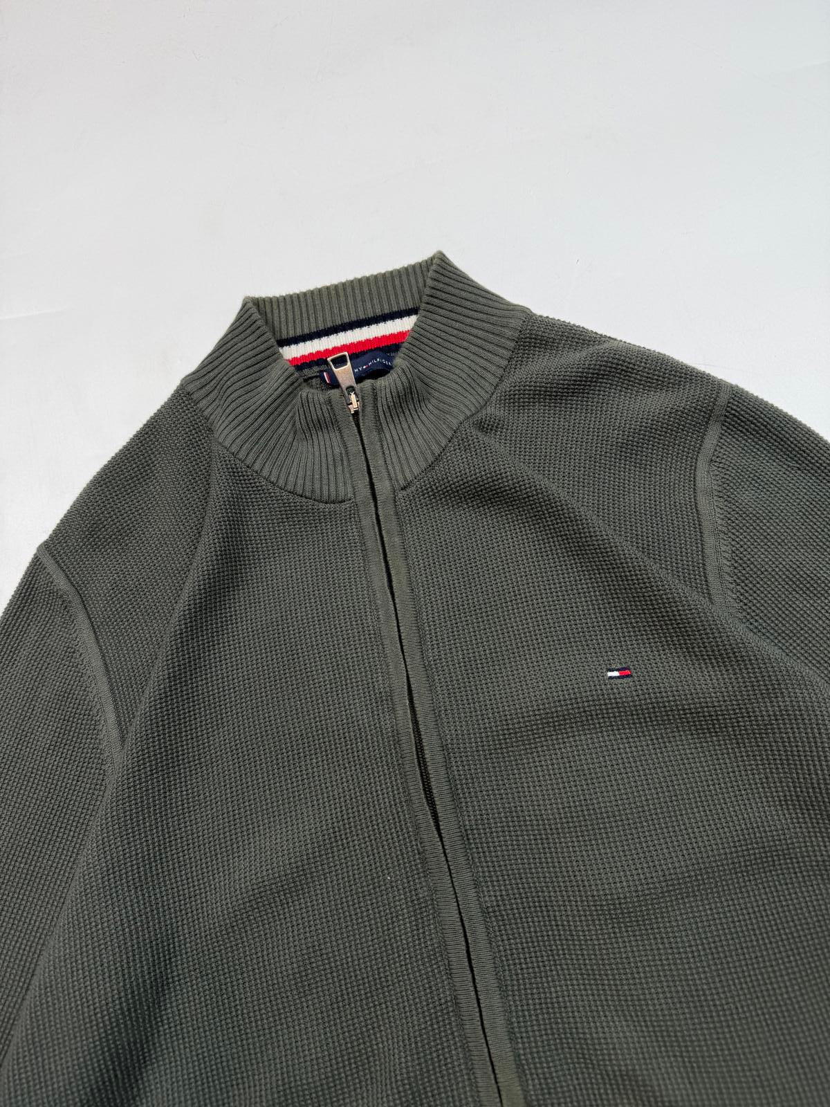 Tommy Hilfiger zip up knit sweater (M)