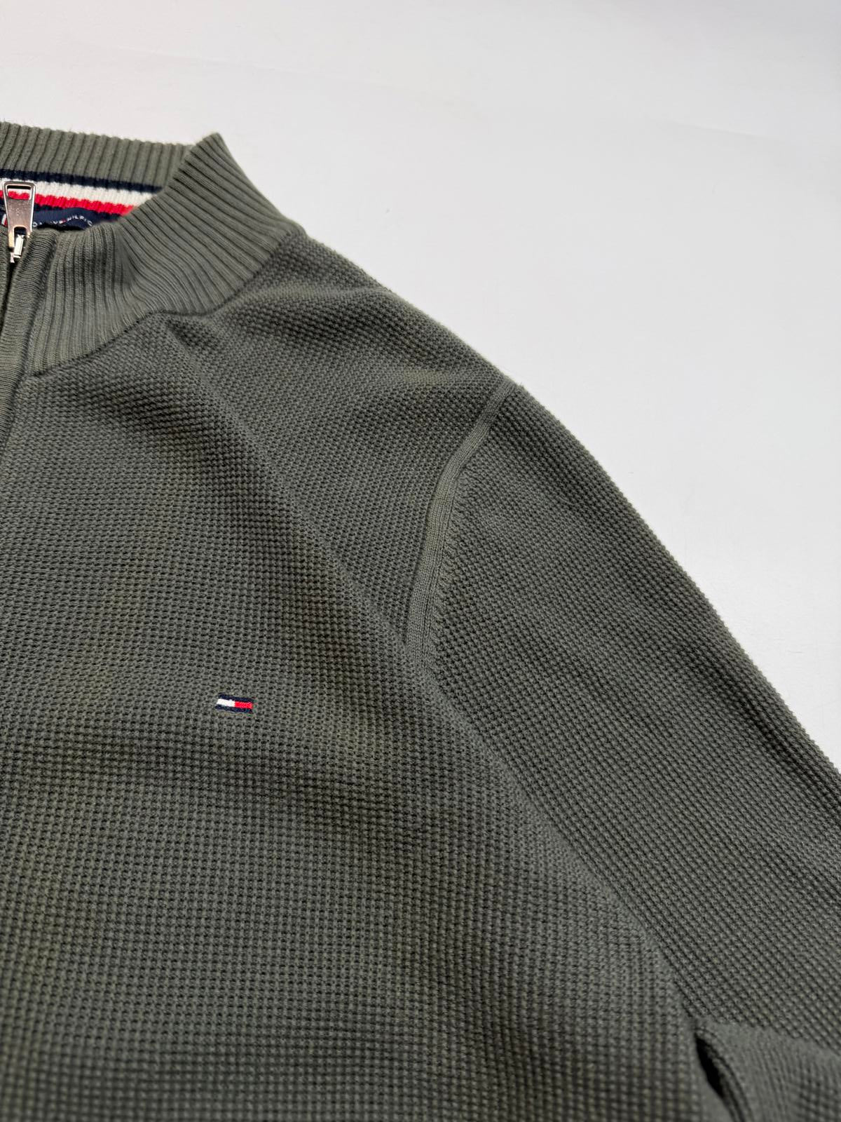 Tommy Hilfiger zip up knit sweater (M)