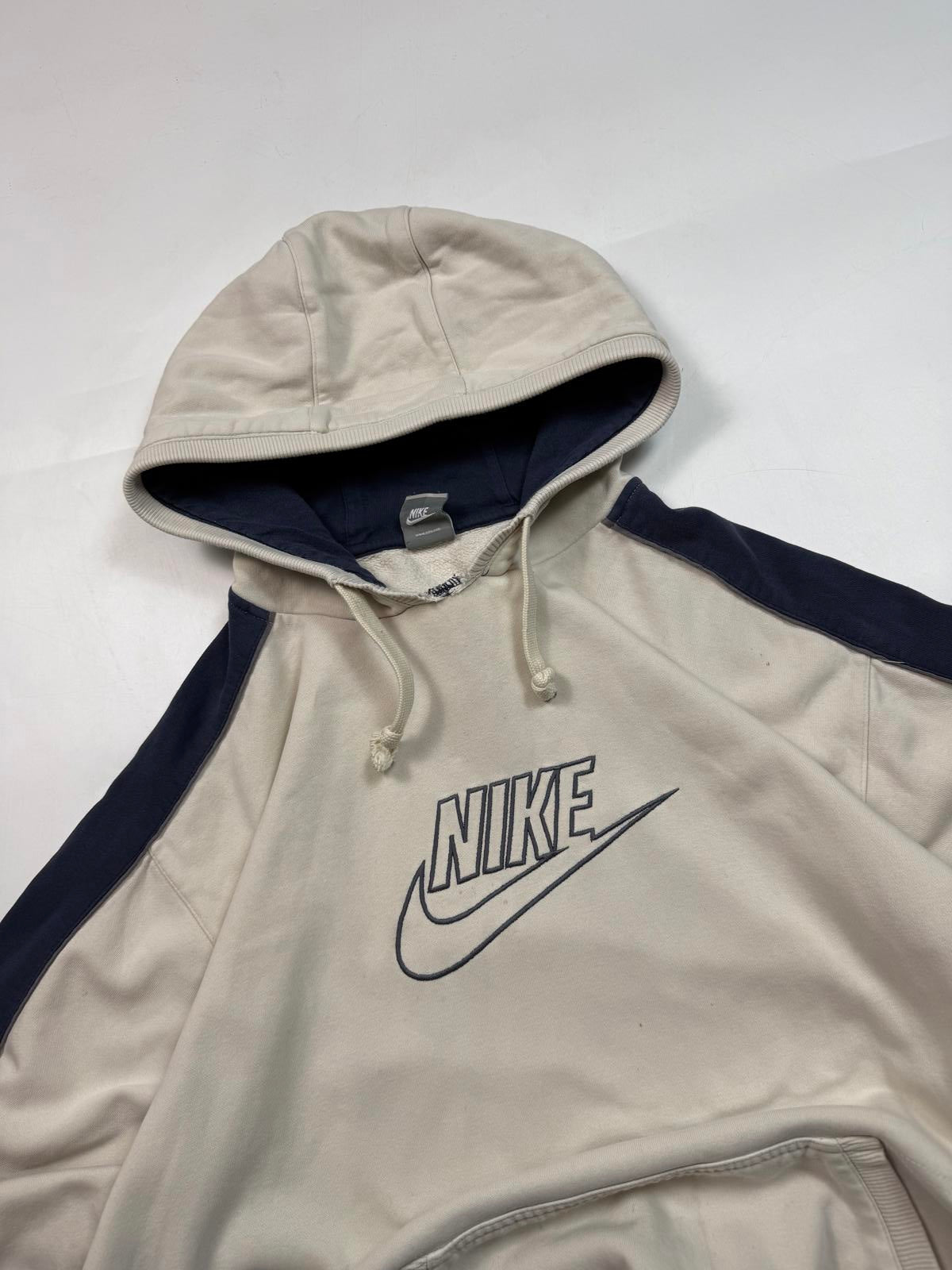 Vintage Nike centre logo hoodie (XXL)