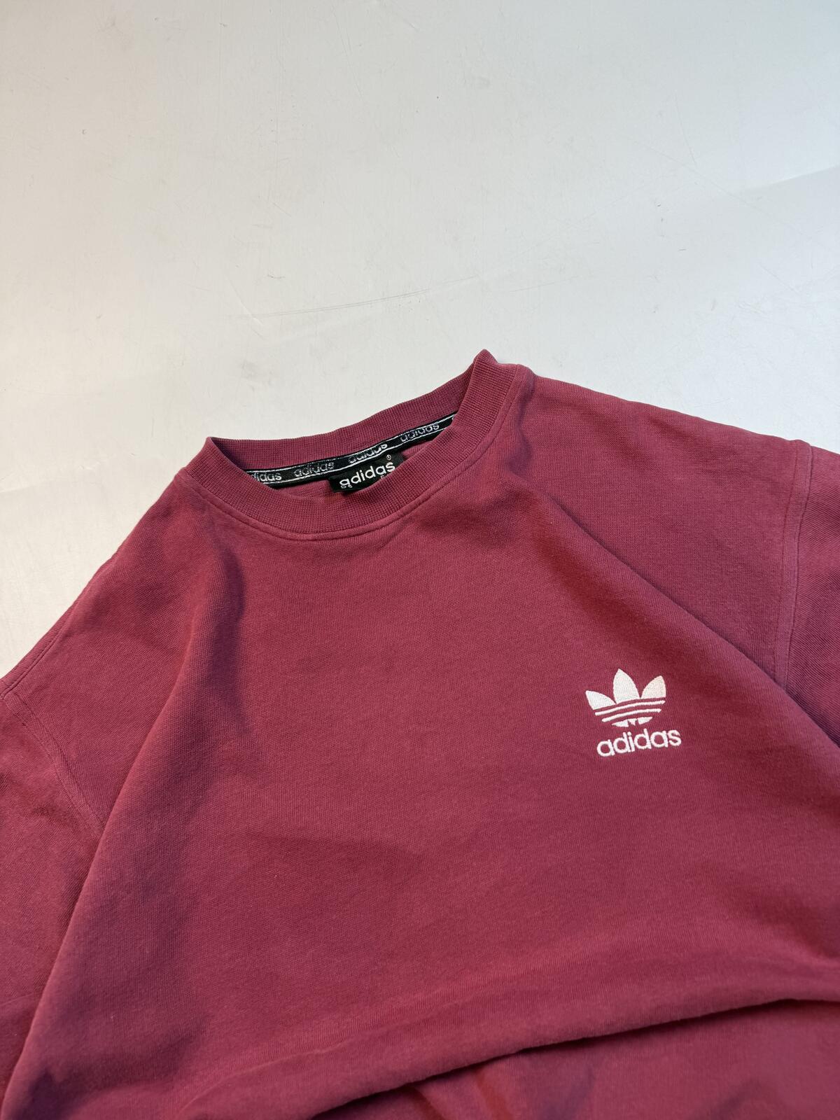 Vintage 90s adidas originals small logo sweatshirt (M)