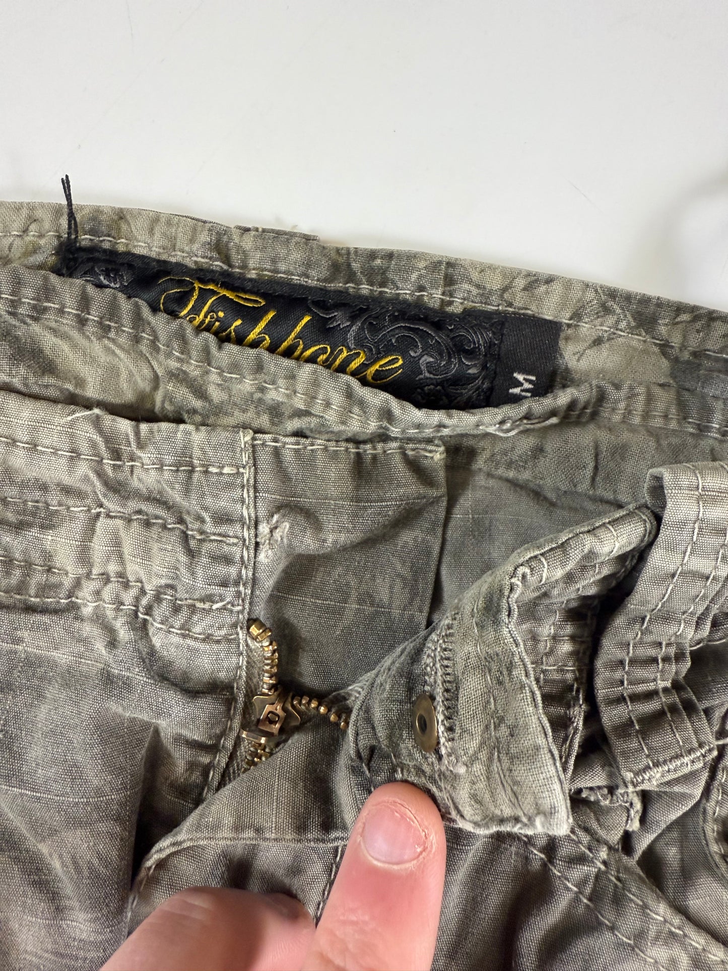 Vintage Fishbone camo baggy cargo pants (W34)