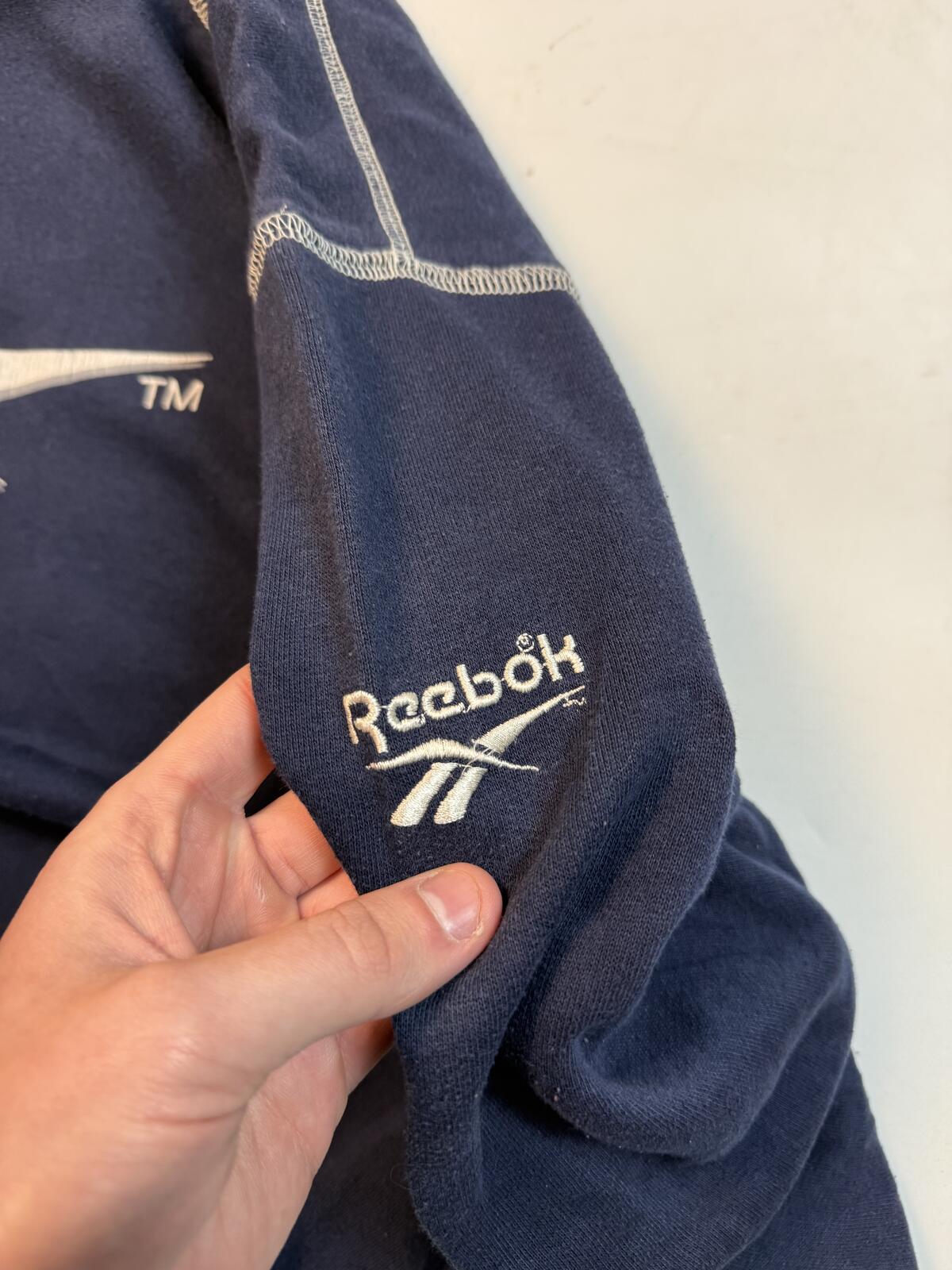 Vintage 90s Reebok centre logo sweatshirt (L)