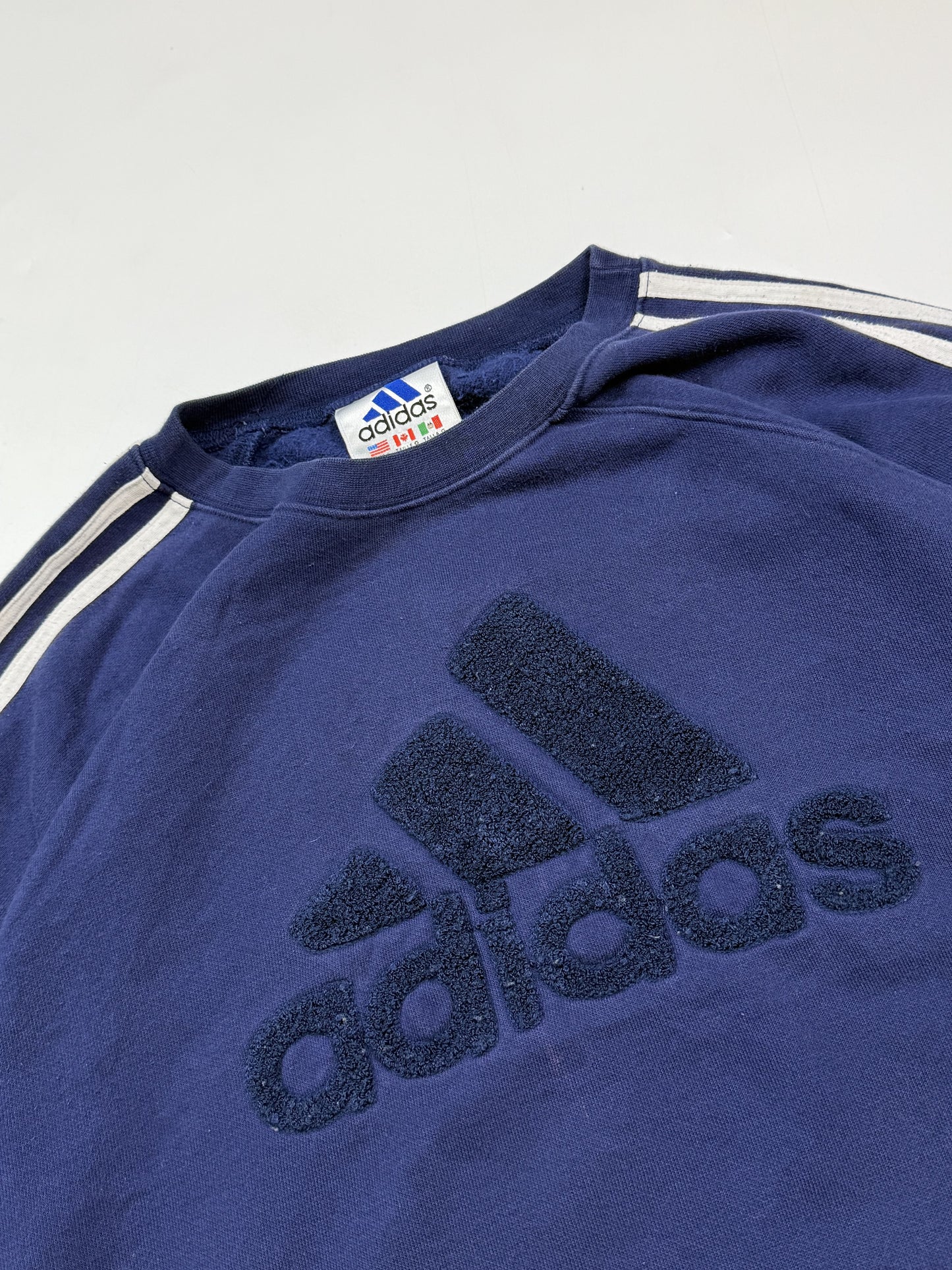 Vintage 90s Adidas centre logo sweatshirt (L)