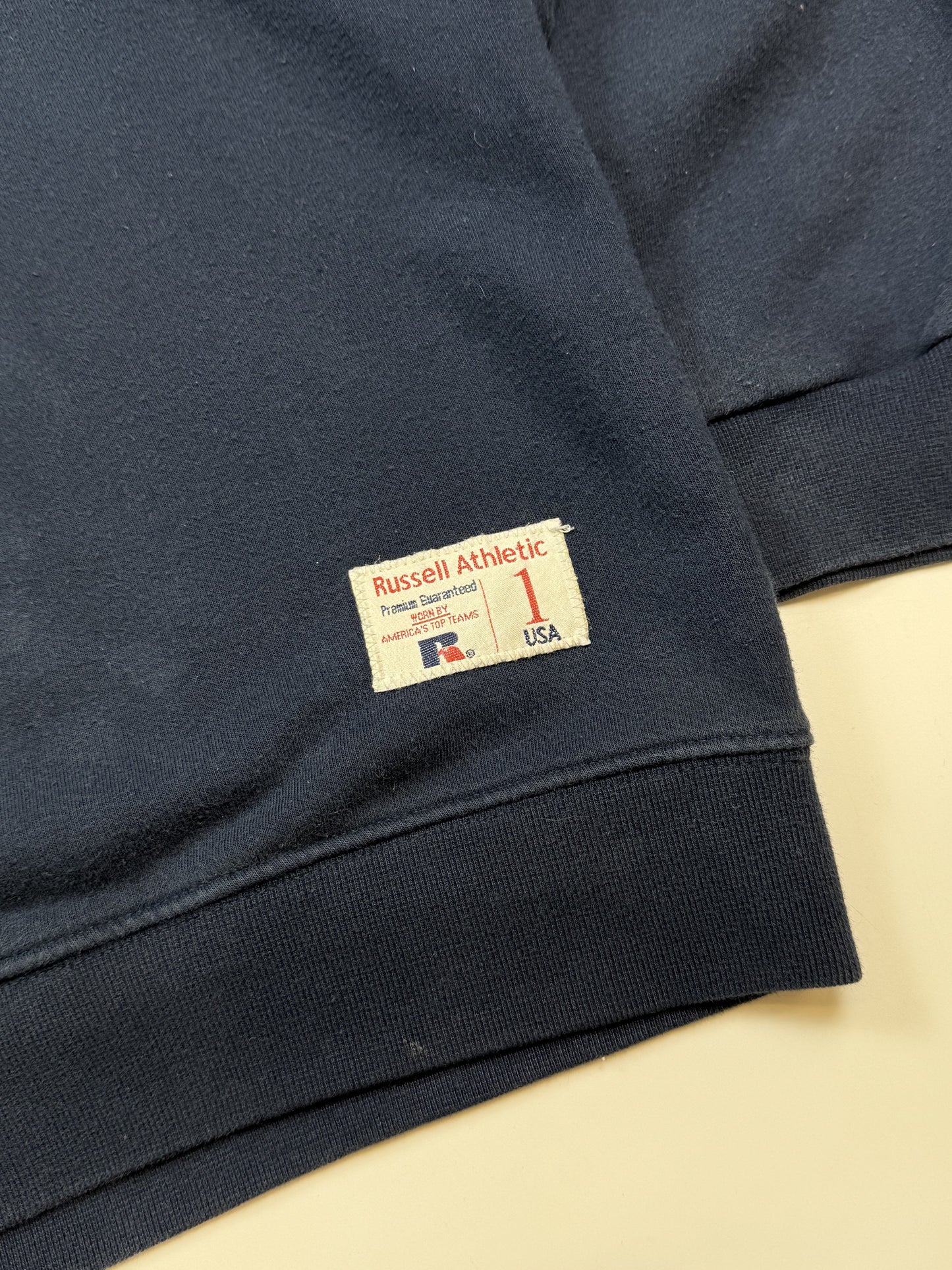 Vintage Russell athletic spell out sweatshirt (M)