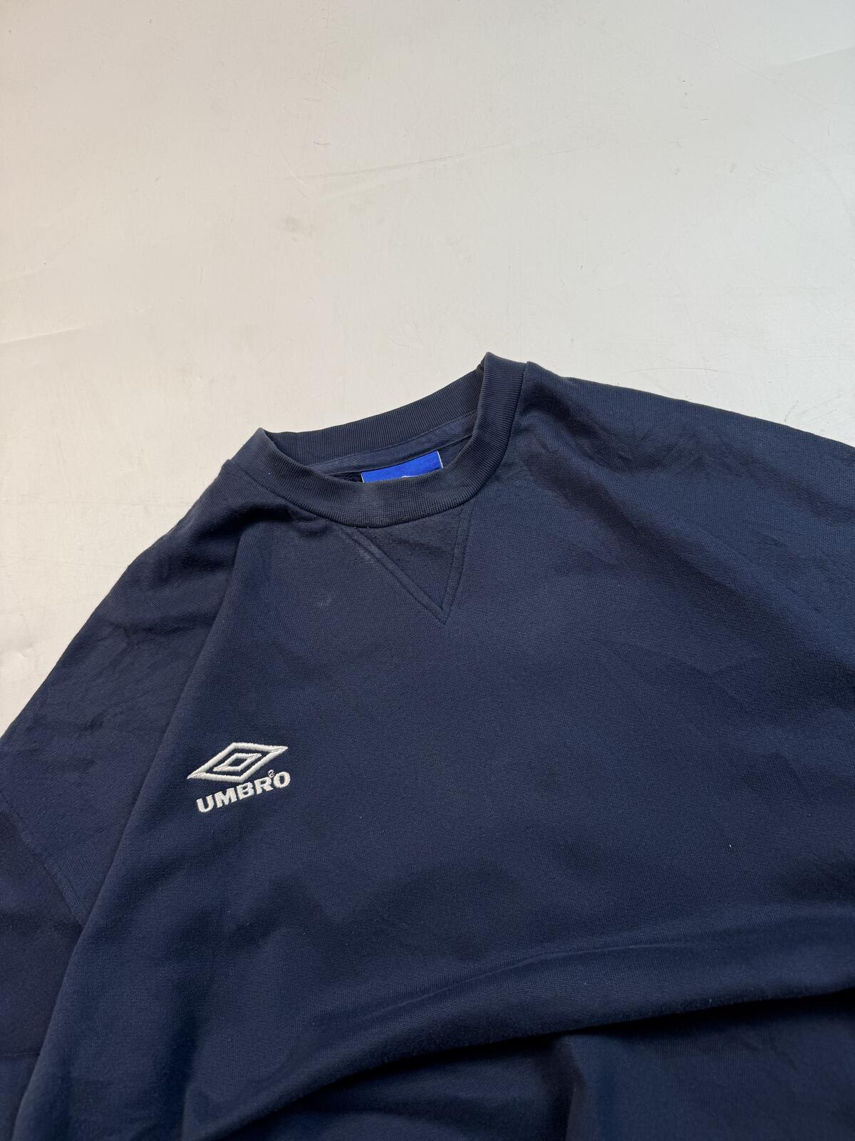 Vintage 90s Umbro small logo sweatshirt (L)