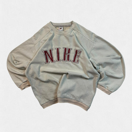 Vintage 90s Nike spell out sweatshirt (L)