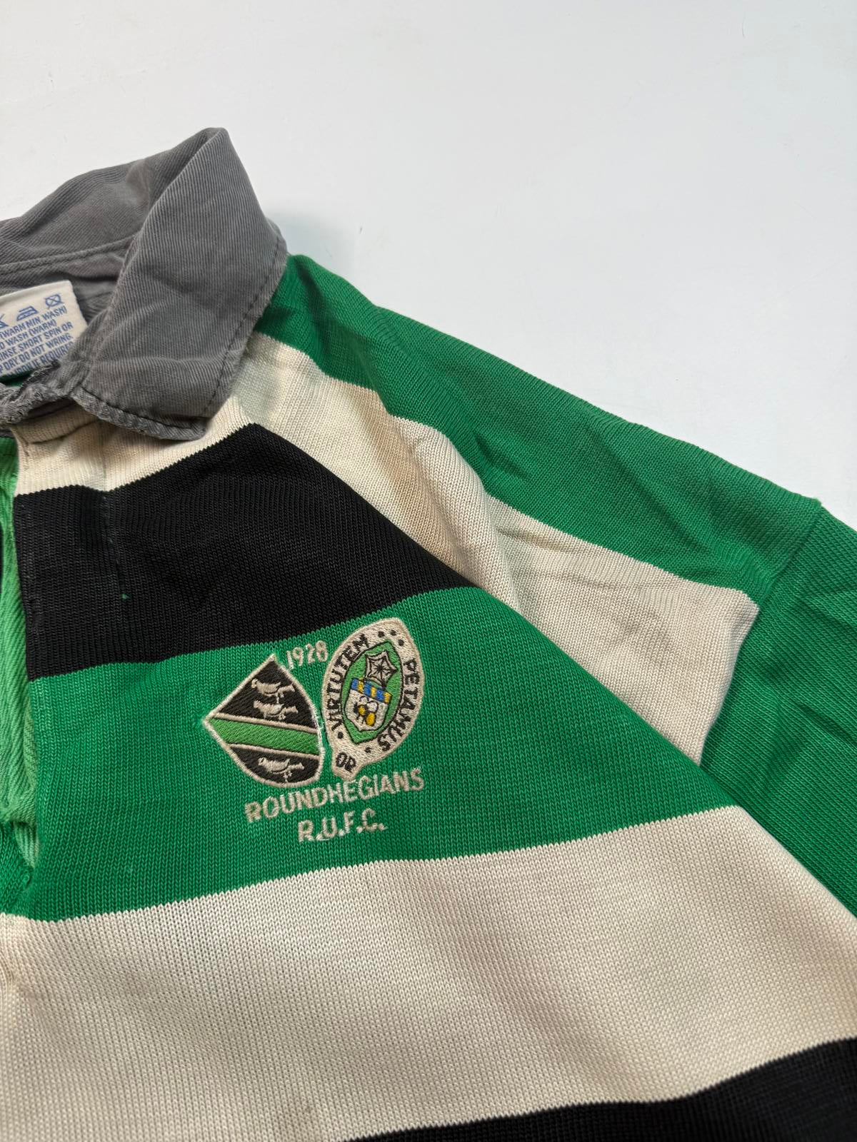 Vintage 80s Roundhegians Leeds rugby union shirt (XL)