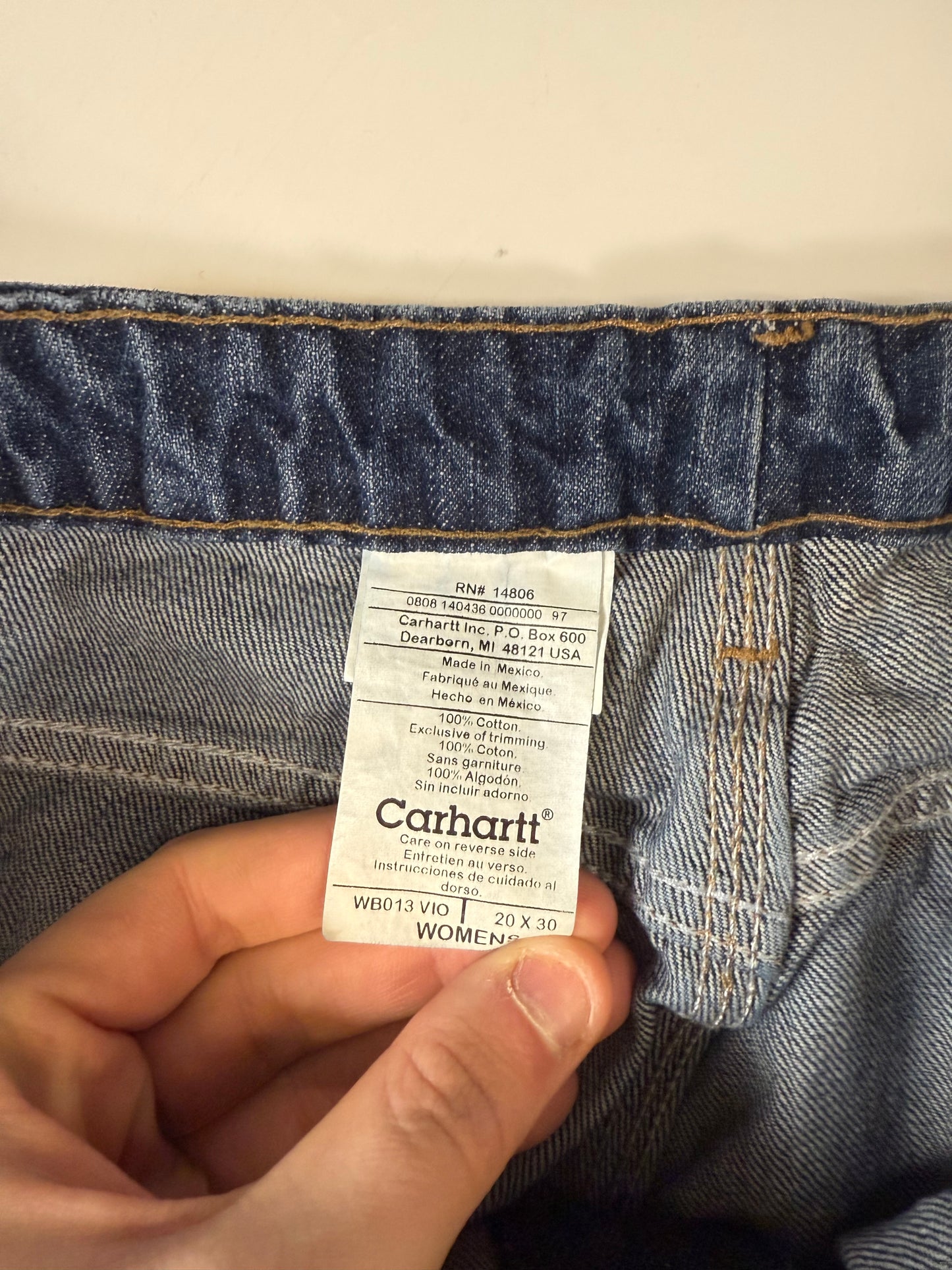 Vintage Carhartt baggy carpenter jeans (W38)
