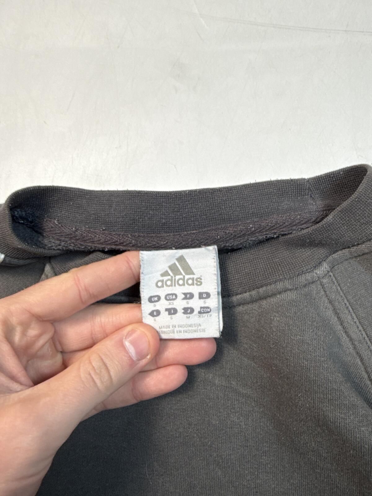 Vintage Y2K Adidas side stripe sweatshirt (S)
