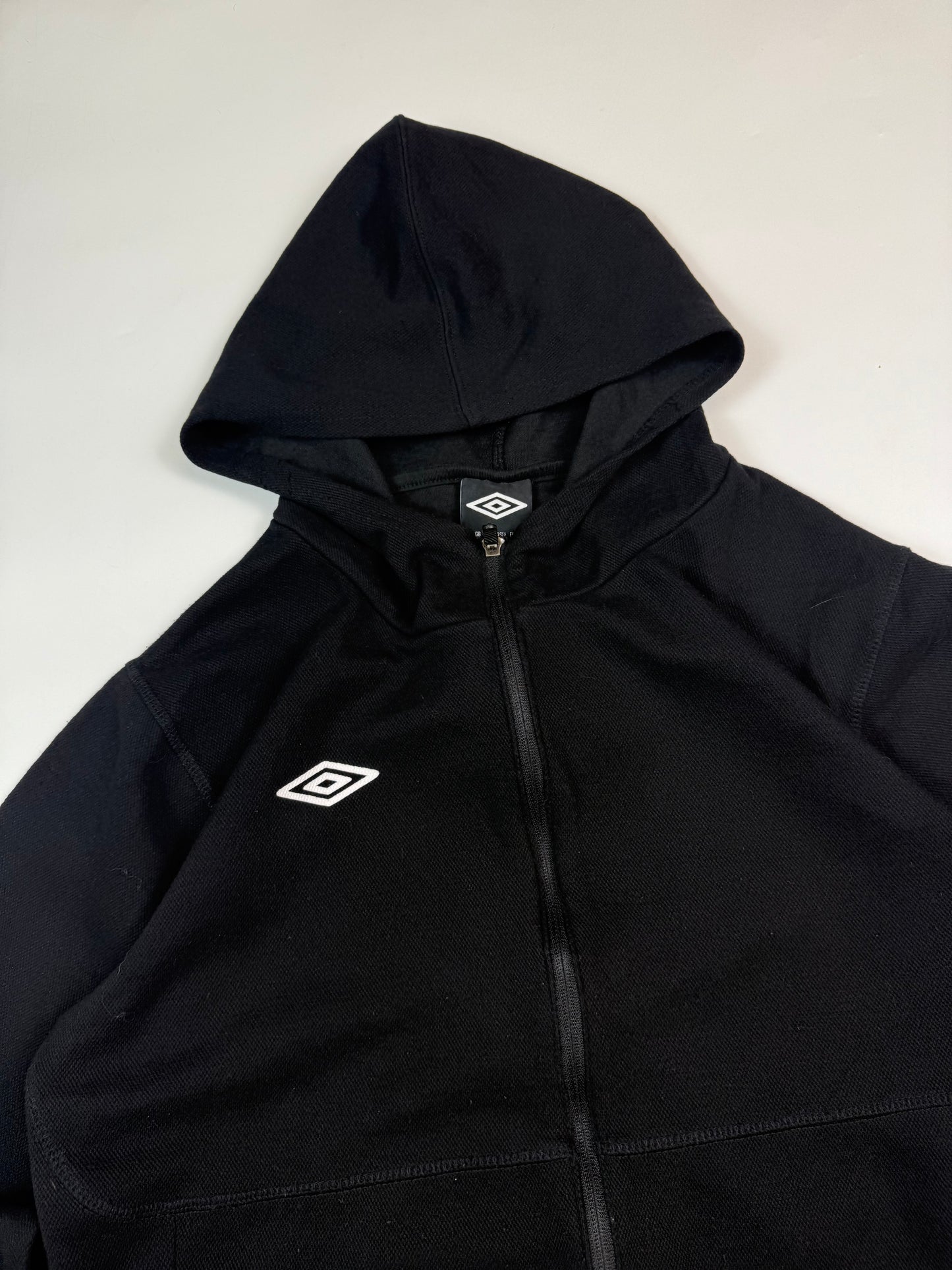 Umbro full zip hoodie (L)
