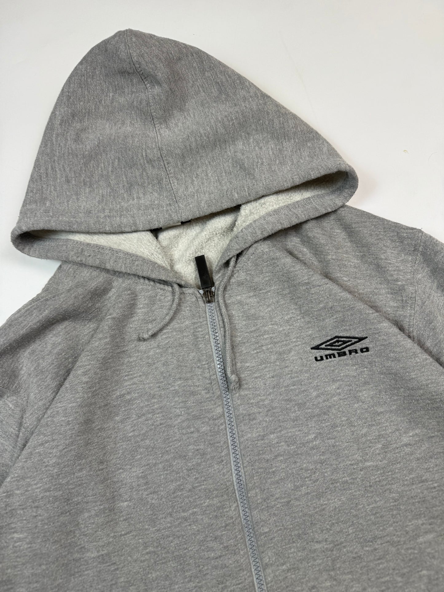 Vintage Umbro full zip up hoodie (M)