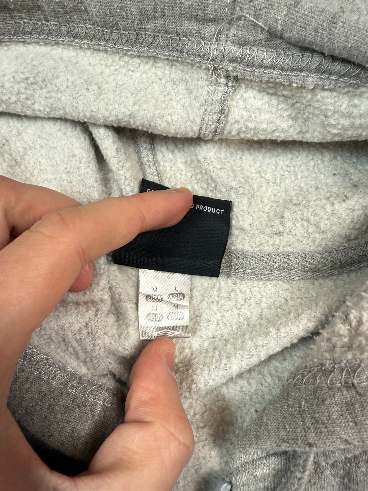 Vintage Umbro full zip up hoodie (M)