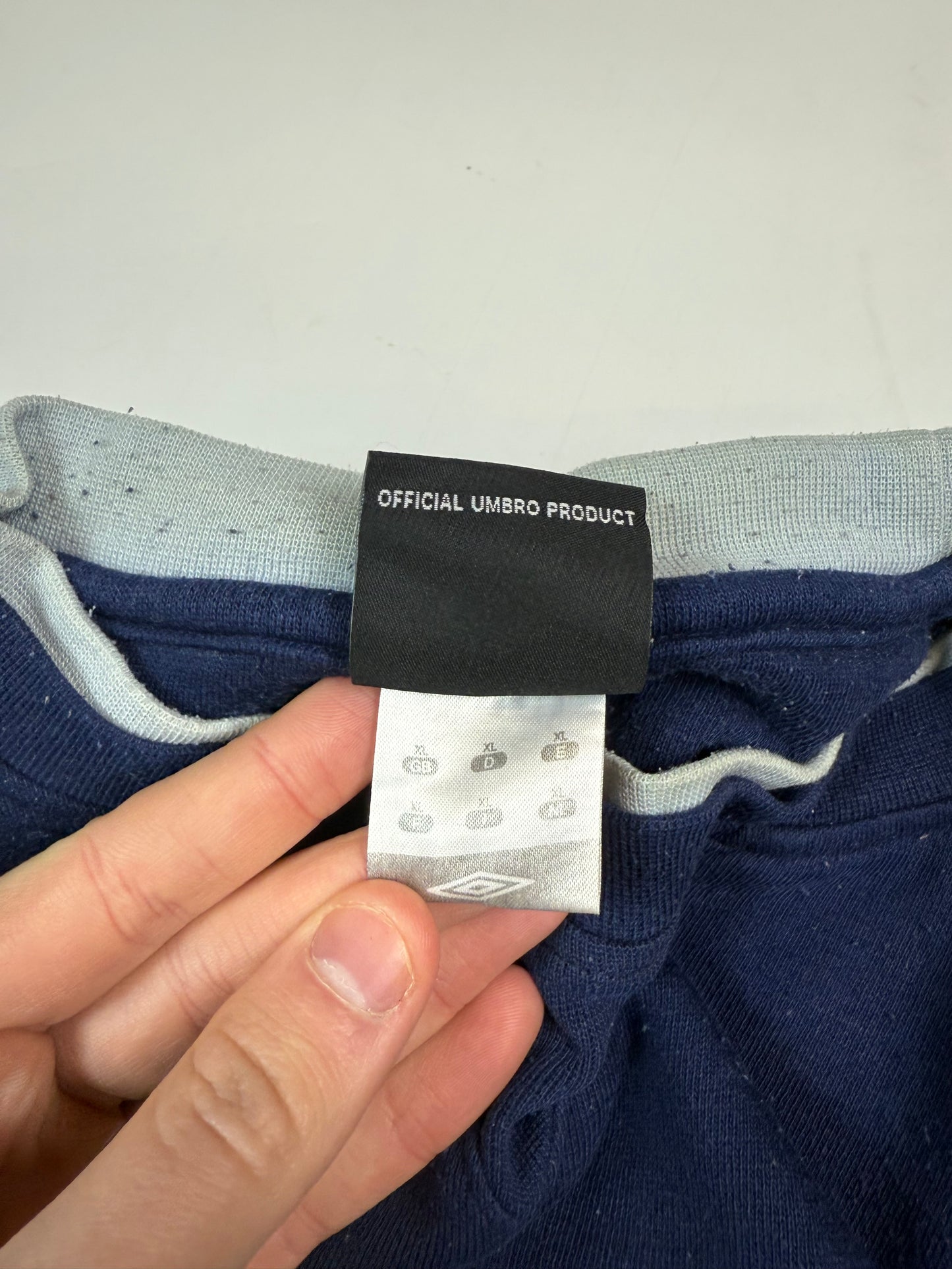 Vintage Umbro centre logo sweatshirt (XL)