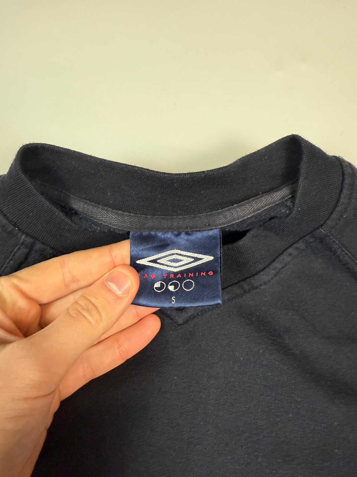 Vintage Umbro centre logo sweatshirt (S)