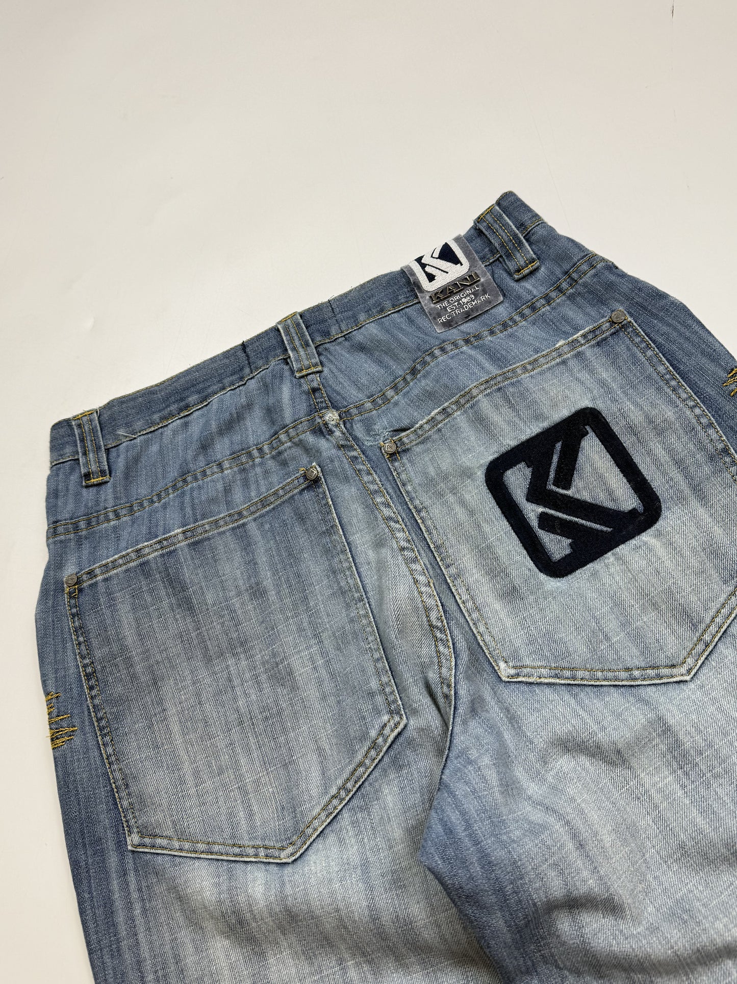 Vintage Karl Kani baggy jeans (W32)