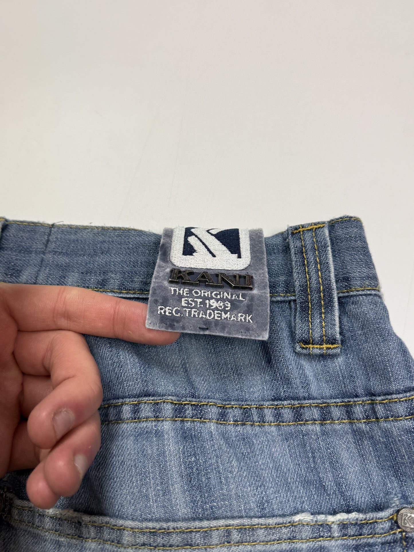 Vintage Karl Kani baggy jeans (W32)