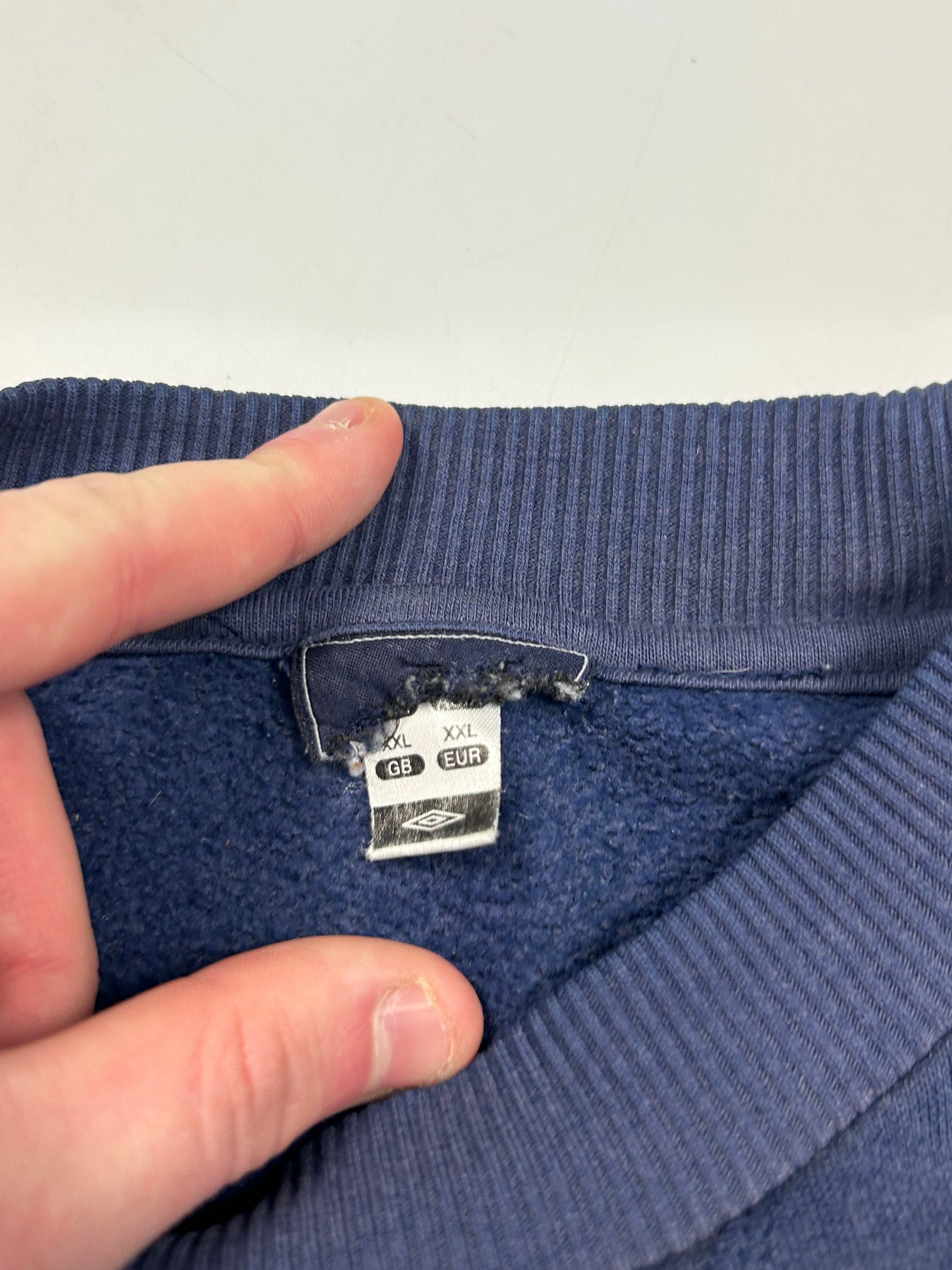 Vintage Umbro centre logo sweatshirt (L)