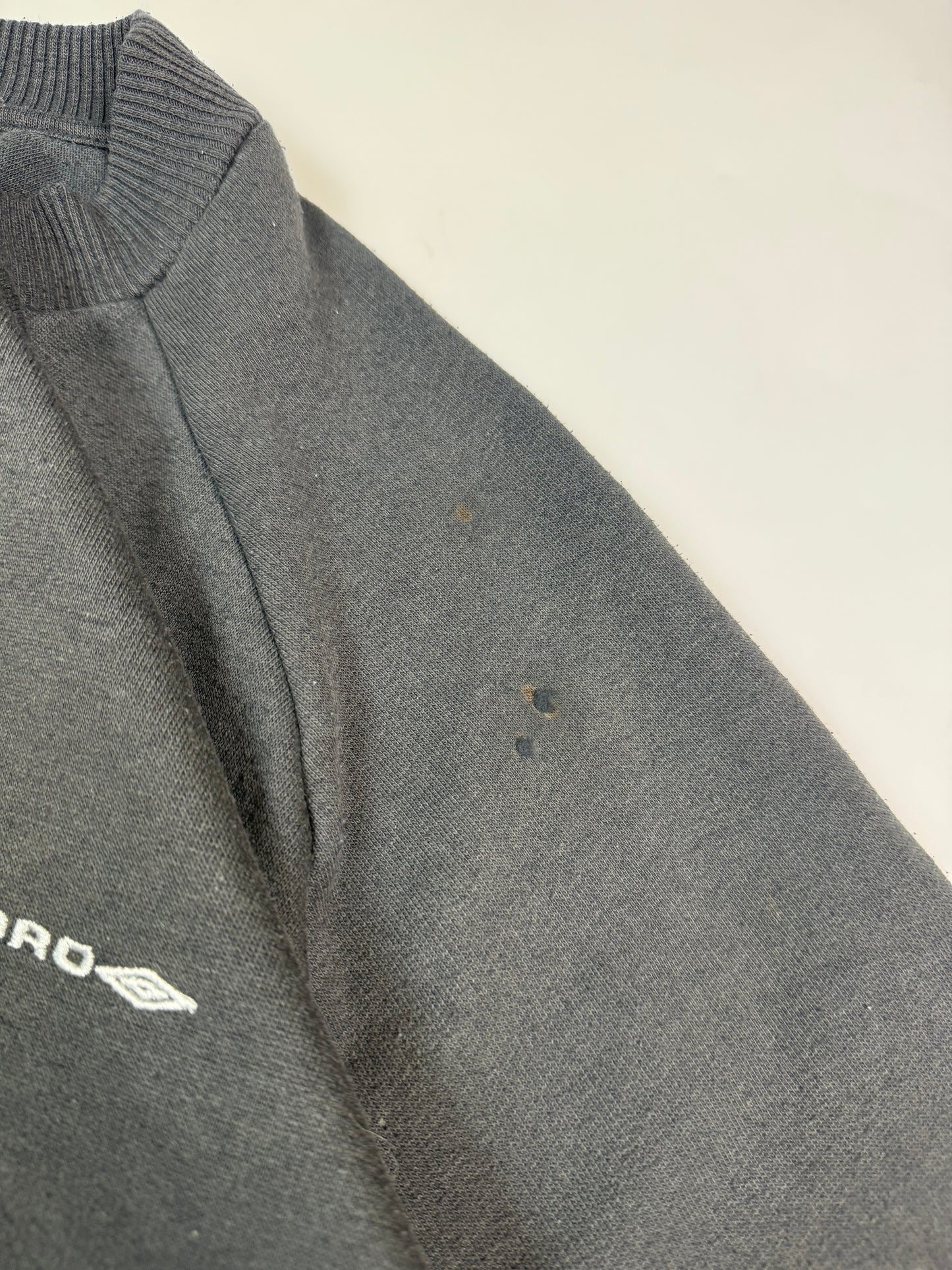 Vintage Umbro small logo sweatshirt (XL)