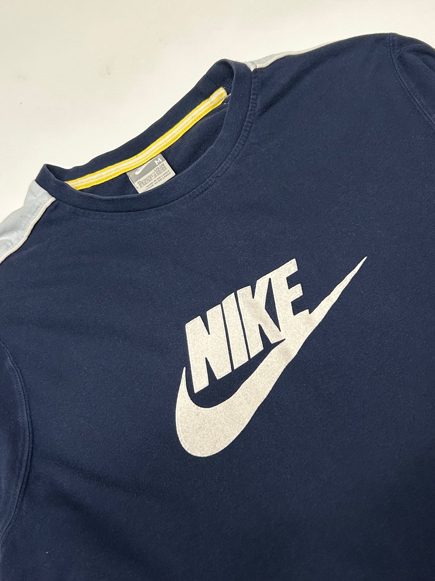 Vintage Nike spell out long sleeve tee (M)