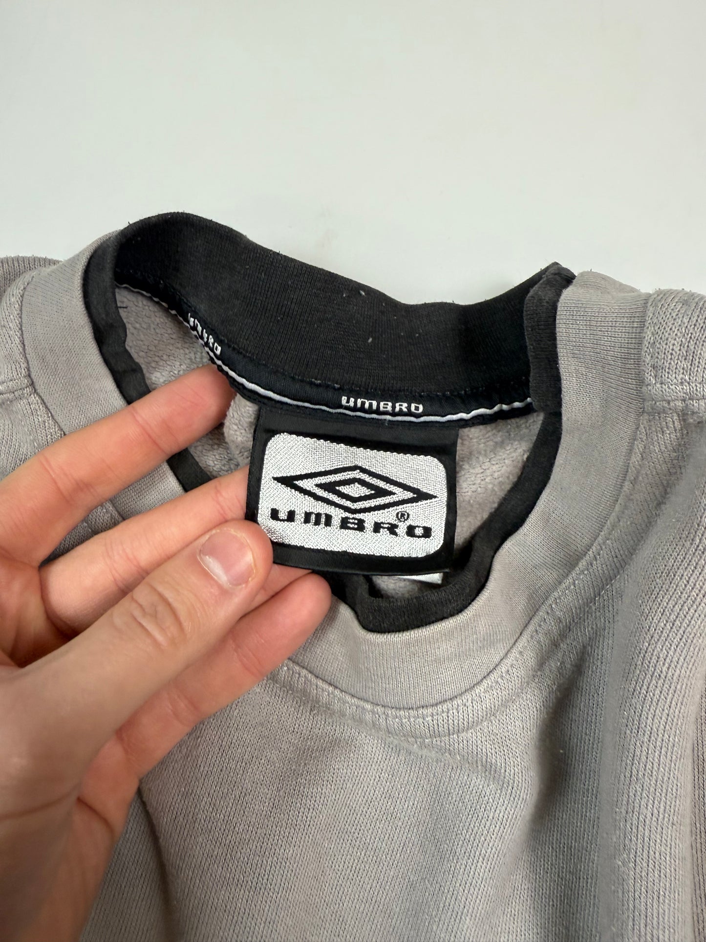 Vintage Umbro spell out sweatshirt (M)