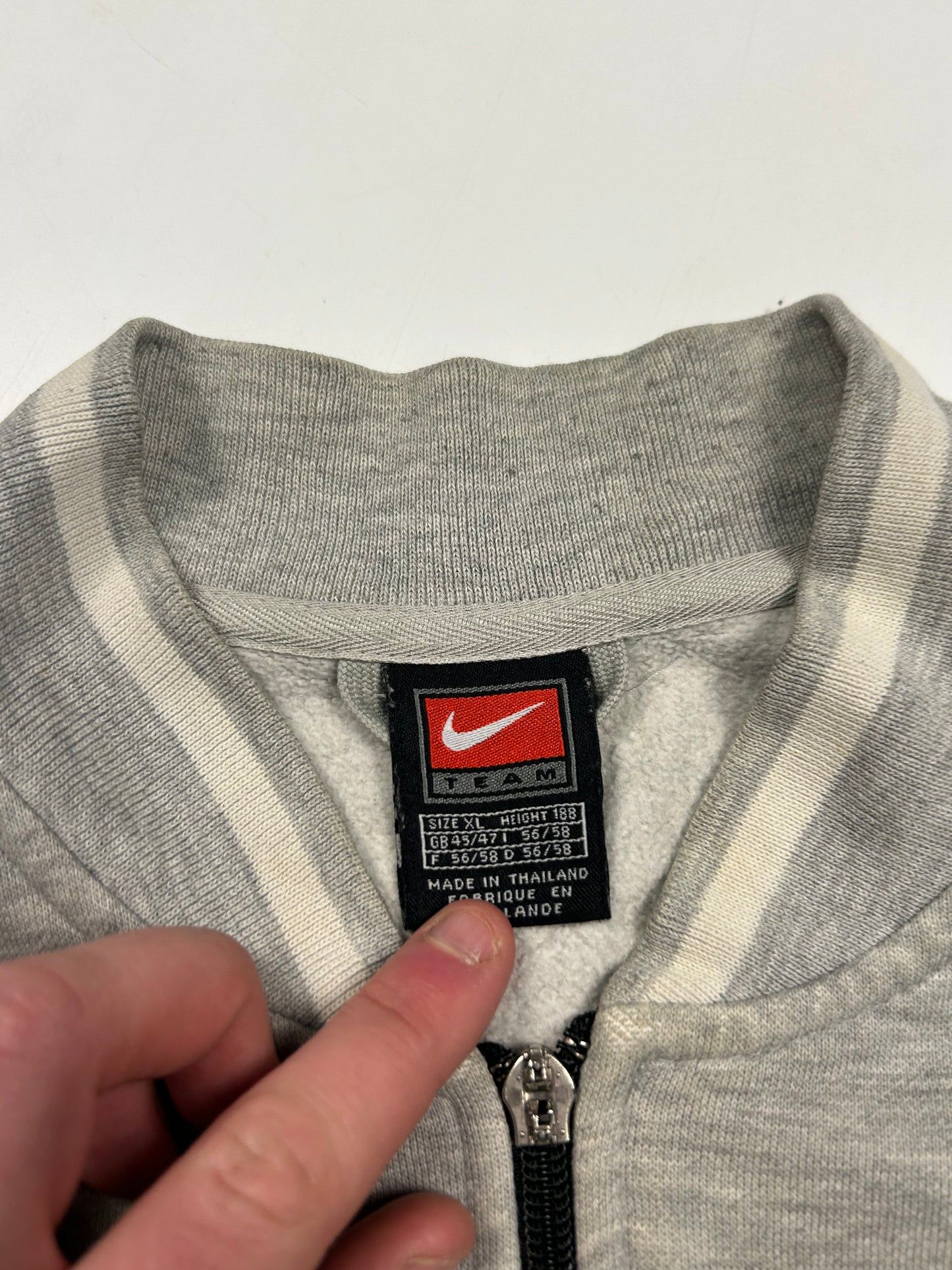 Vintage 90s Nike basketball full zip sweatshirt (XL)