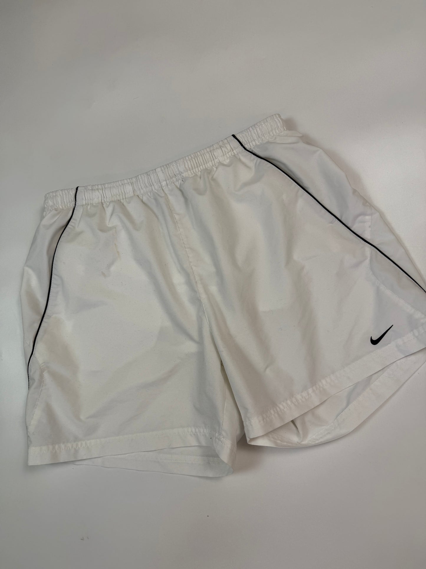 Vintage Nike sport shorts (XL)