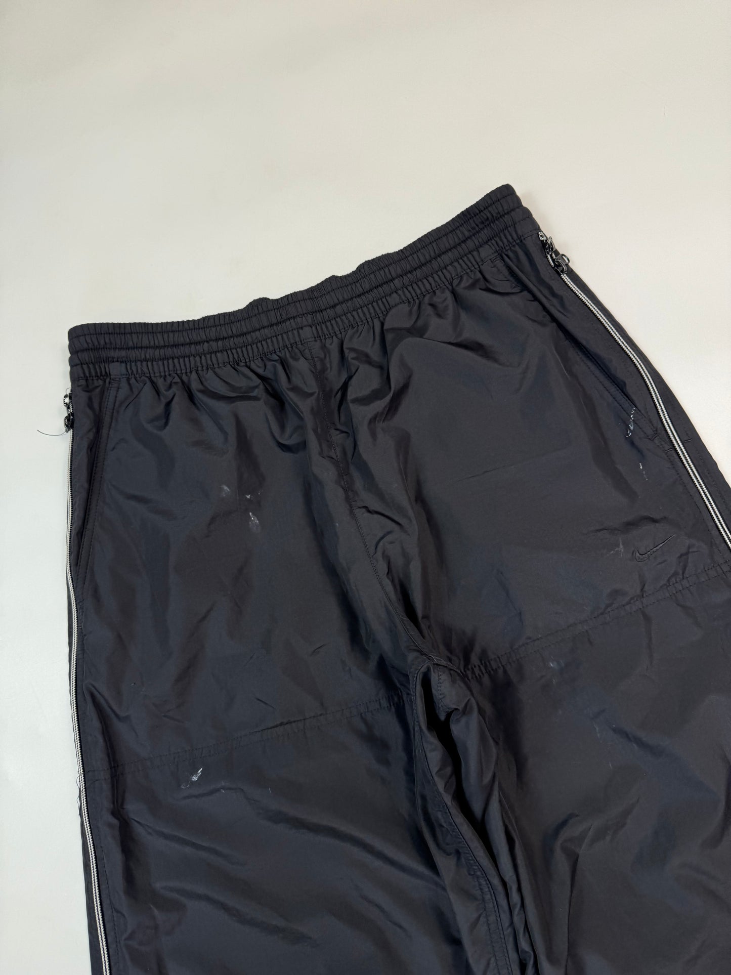 Vintage Nike basketball baggy shorts (L)