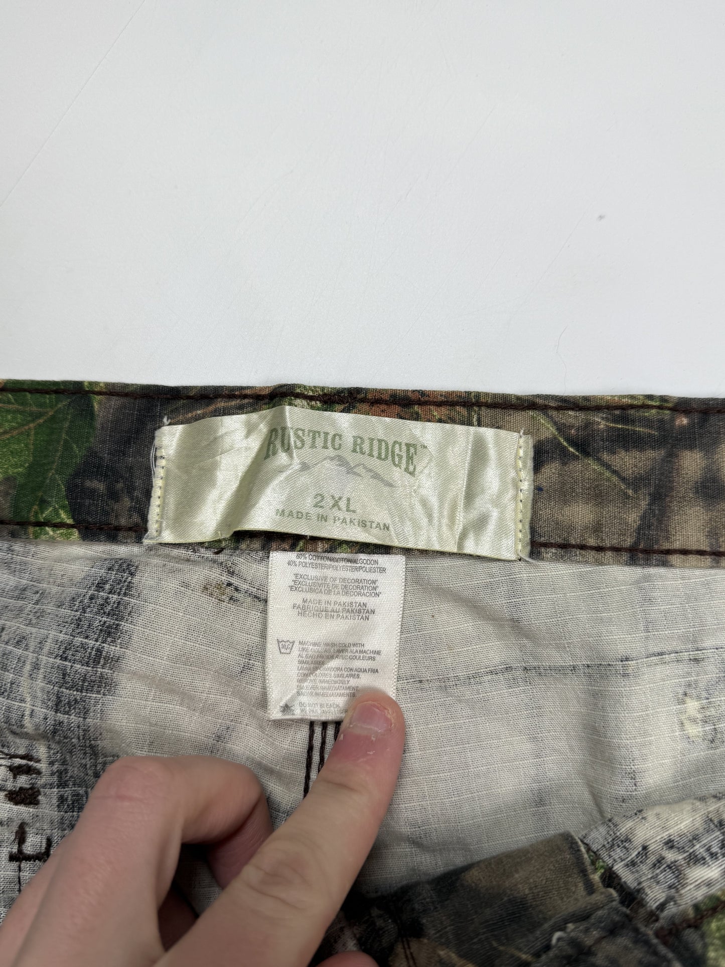 Vintage Real tree baggy cargo pants (W44)