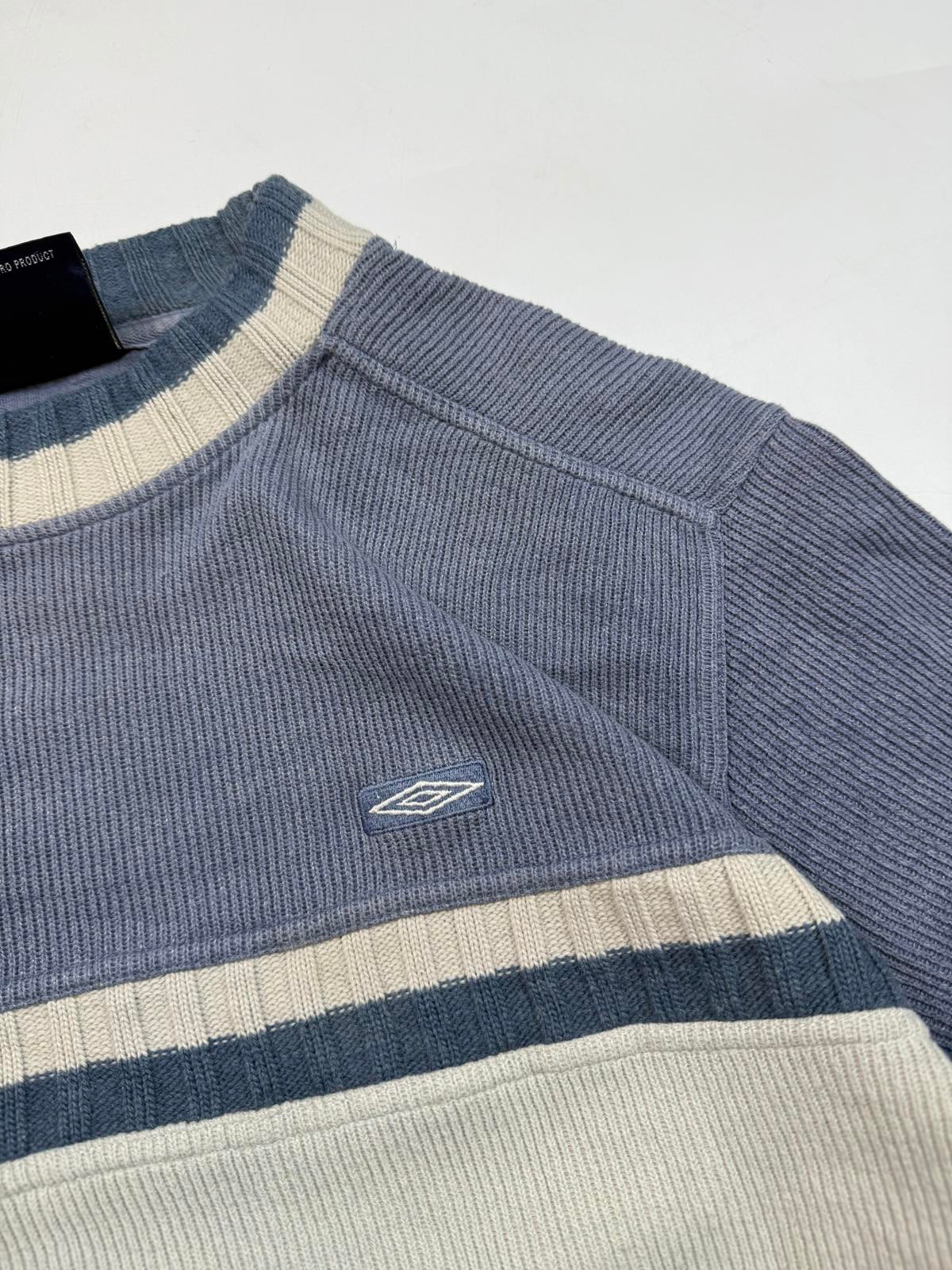 Vintage Y2K Umbro ribbed sweater (L)